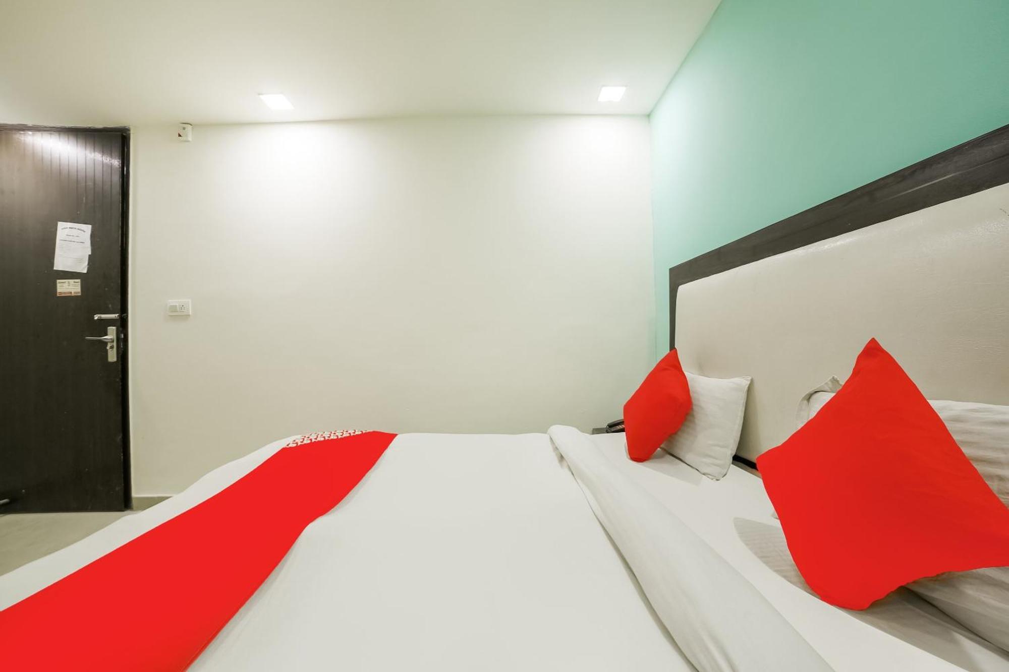 My Comfortable Hotel Nowe Delhi Zewnętrze zdjęcie